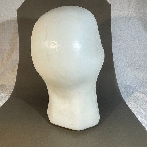 Vintage 1999 The Paper Magic Group Blow Mold Ghost Head White-Black (708) - Picture 3 of 3